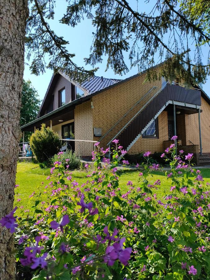 Ferienwohnung Ella In Ostfriesland Ostrhauderfehn エクステリア 写真