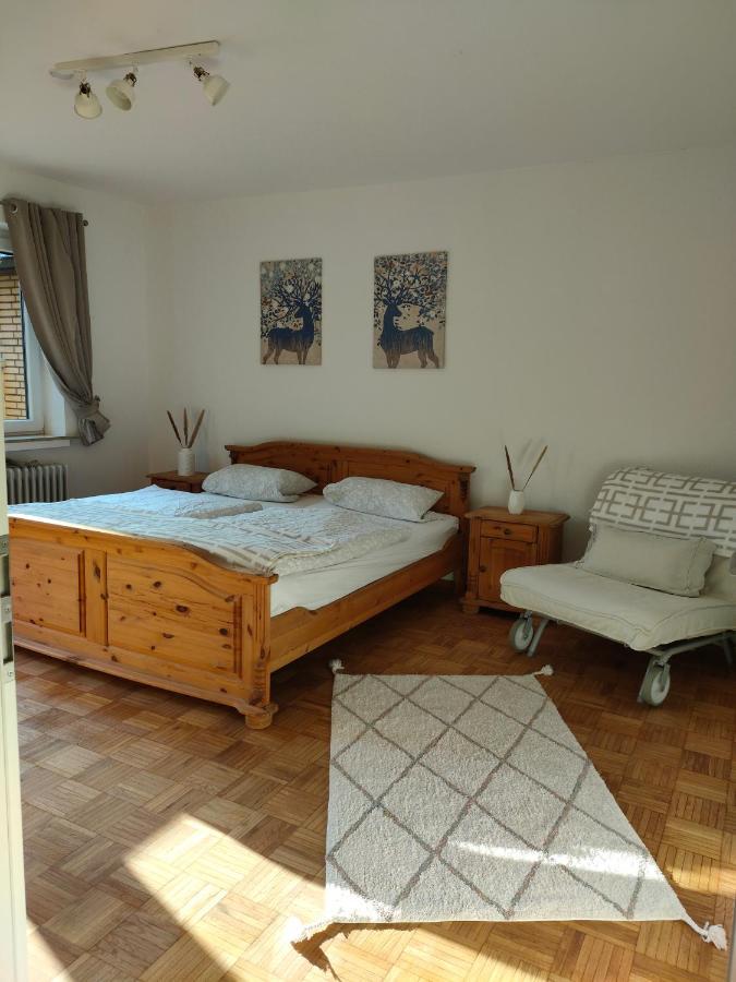 Ferienwohnung Ella In Ostfriesland Ostrhauderfehn エクステリア 写真