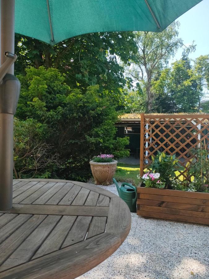 Ferienwohnung Ella In Ostfriesland Ostrhauderfehn エクステリア 写真